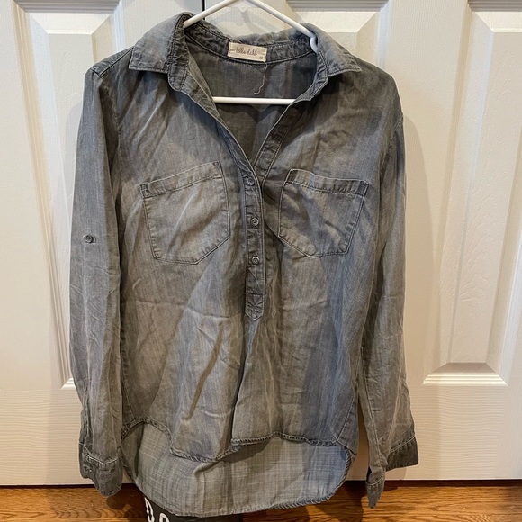 Bella Dahl Tops - Bella Dahl grey ombré top M